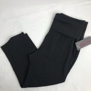 NEW Dynabelly Black Cropped Leggings Sz Small